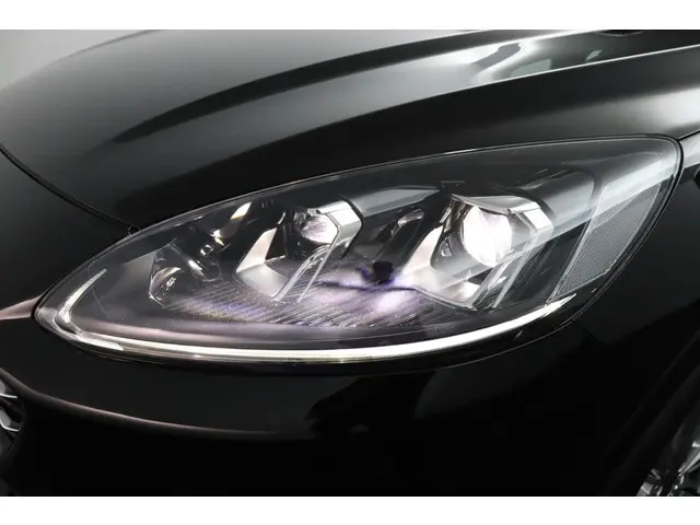 Ford Kuga 2.5 PHEV 225 Vignale 2023 Hybride Benzine 55