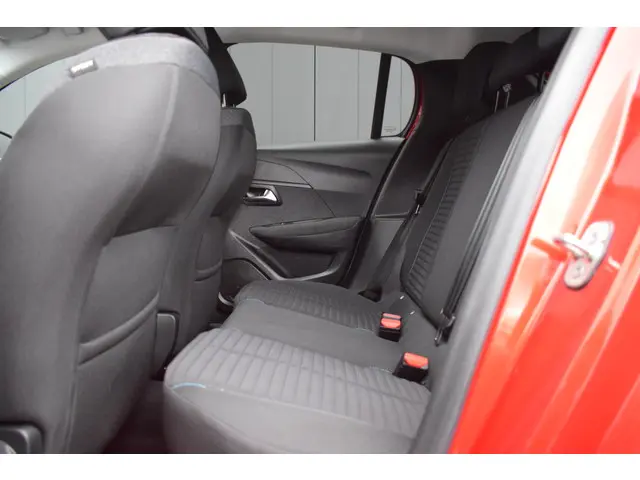 Peugeot 208 1.2 PureTech Style 2023 Benzine 8