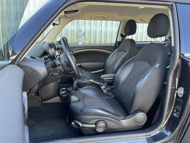 MINI One 1.6 Chili 2014 Benzine 11