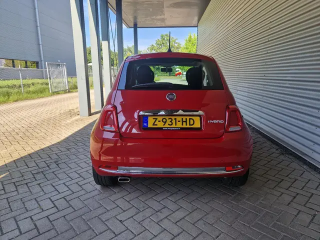 Fiat 500 1.0 Hybrid Dolcevita 2021 Benzine 4