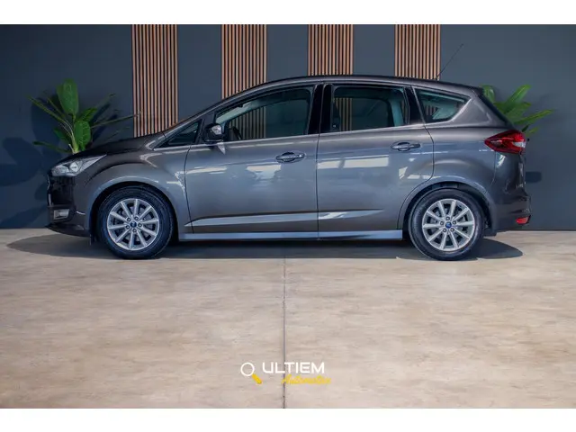Ford C-MAX 1.5 Titanium 2015 Benzine 6