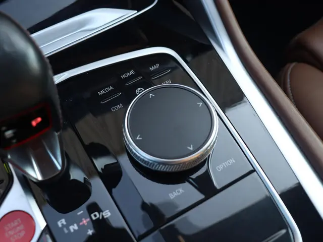 BMW X5 M Competition 2020 Benzine 24