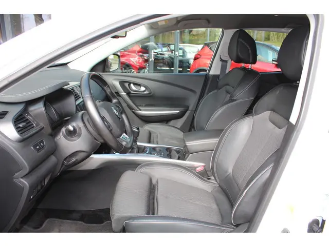 Renault Kadjar 1.3 TCe BOSE 140 pk 2020 Benzine 5