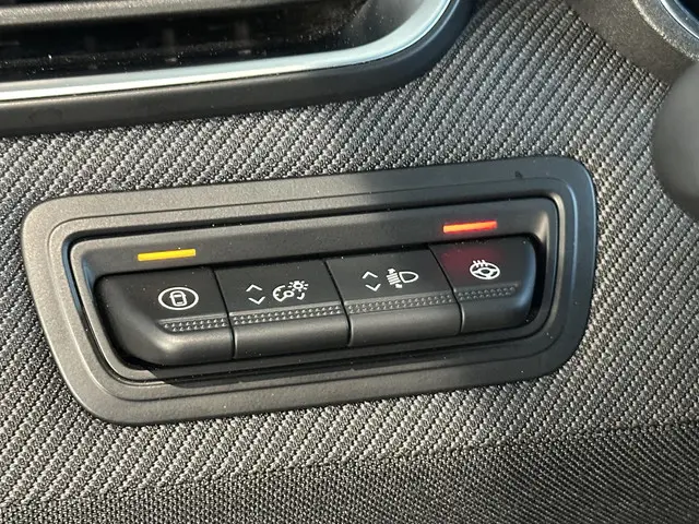 Renault Clio 1.0 TCe 90 GPF esprit Alpine 2025 Benzine 29