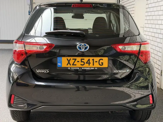 Toyota Yaris 1.5 Hybrid Active 2019 Hybride Benzine 4