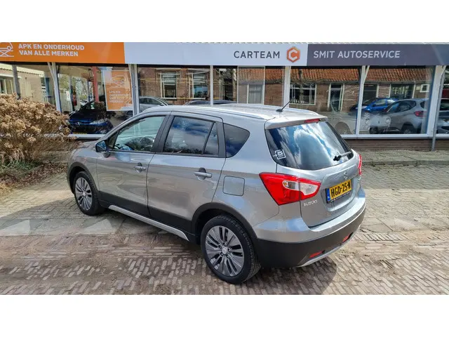 Suzuki S-Cross SX4 1.6 Comfort 2015 Benzine 31