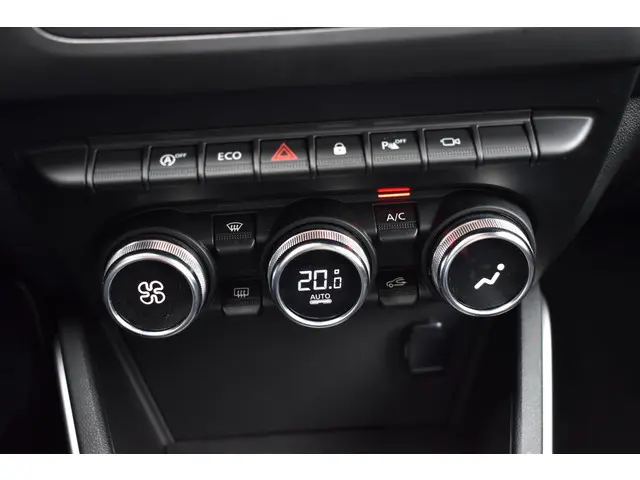 Dacia Duster TCe 130 Prestige 2019 Benzine 18