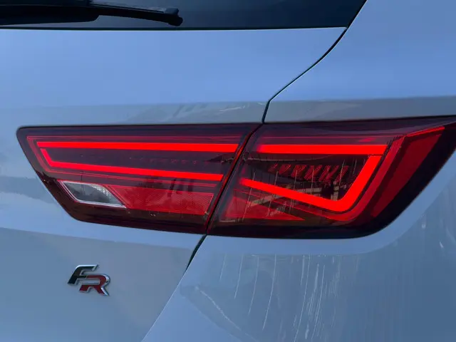 SEAT Leon ST 1.5 TSI FR 150PK Camera Led 2020 Benzine 10