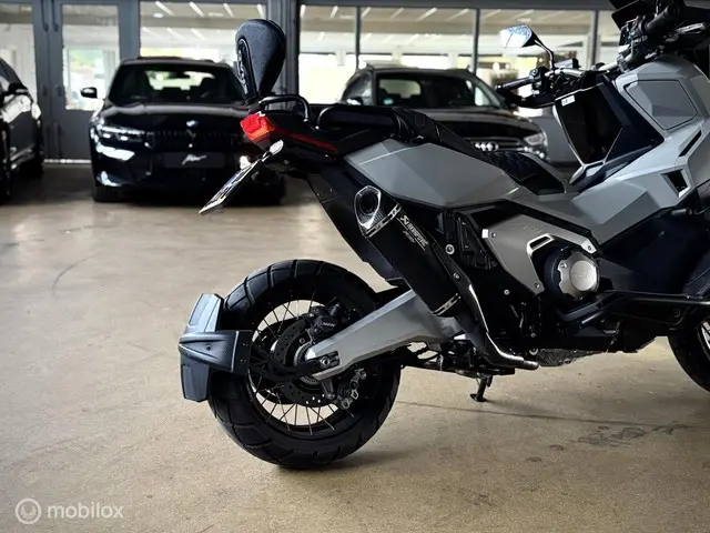 Honda NC 750 X-ADV 2025 Benzine 14