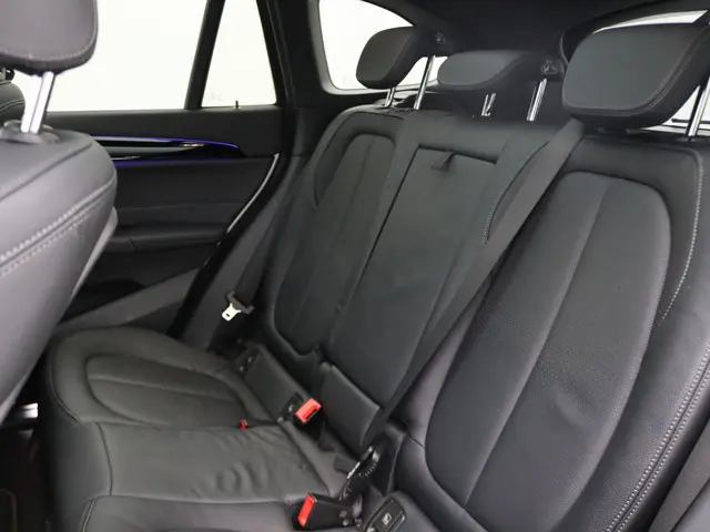 BMW X1 sDrive20i 2020 Benzine 8