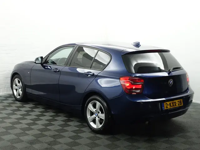 BMW 1 Serie 114i EDE High Executive 2013 Benzine 5