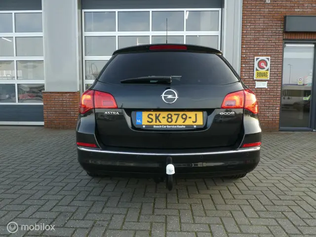 Opel Astra Sports Tourer 1.4 Turbo Sport + 2015 Benzine 4