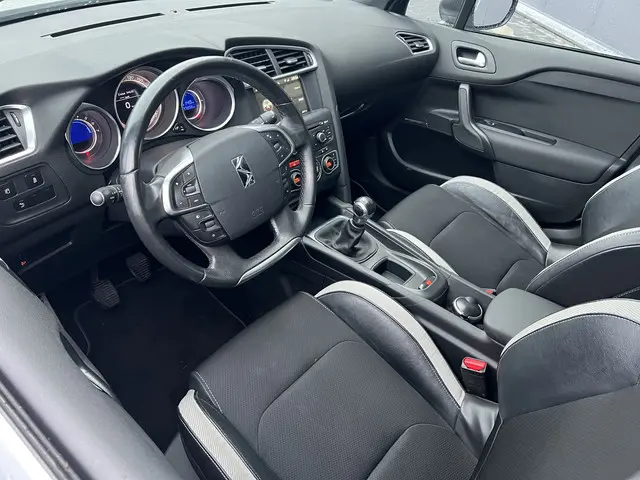 Citroën DS4 1.6 VTi So Chic 2015 Benzine 11