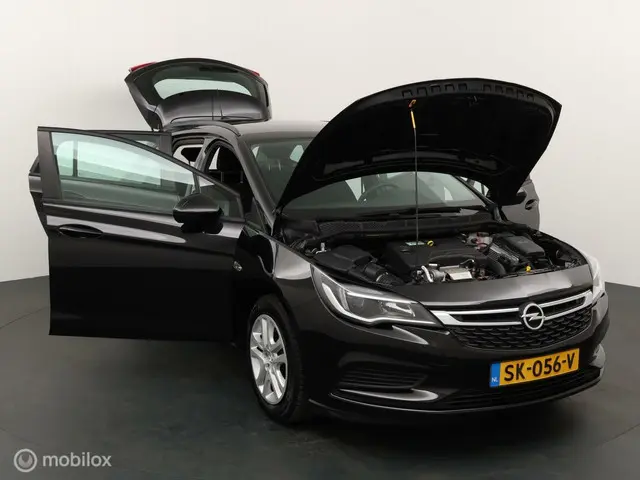 Opel Astra Sports Tourer 1.0 Online Edition 2018 Benzine 23
