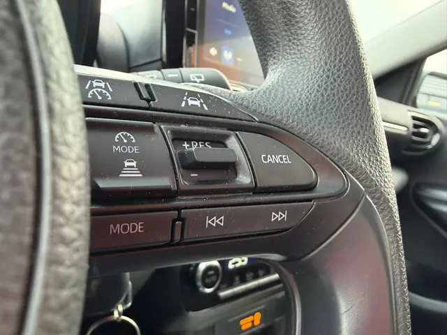 Toyota Yaris 1.5 Hybrid Comfort 2024 Hybride Benzine 14