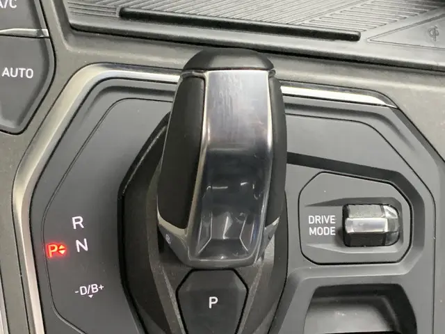 Lynk & Co 01 1.5 2024 Hybride Benzine 23