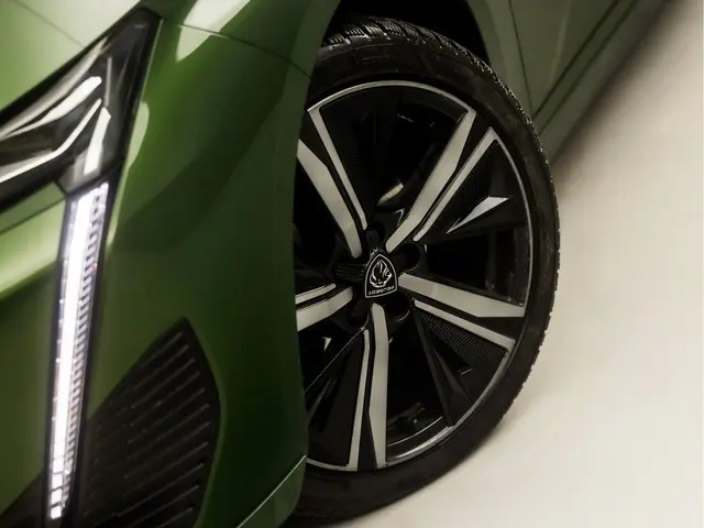 Peugeot 308 1.2 PureTech GT Sport 2022 Benzine 17