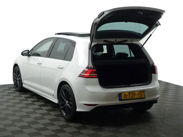 Volkswagen Golf 1.2 TSI Highline+ 2014 Benzine 30