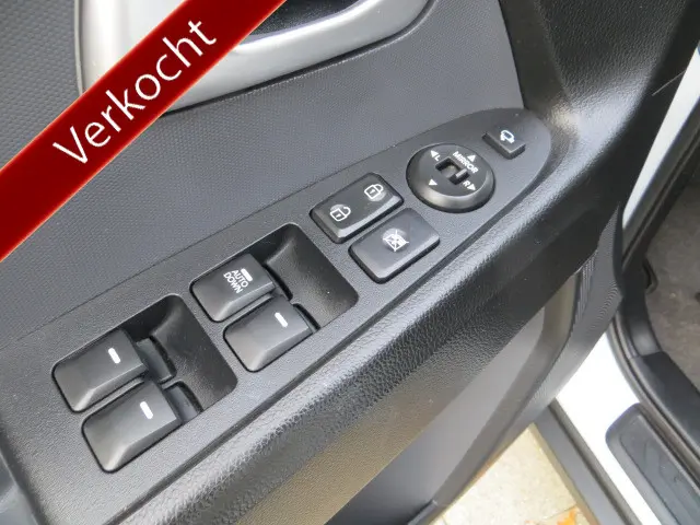 Kia Sportage 2.0 Plus Pack automaat 2013 Benzine 11