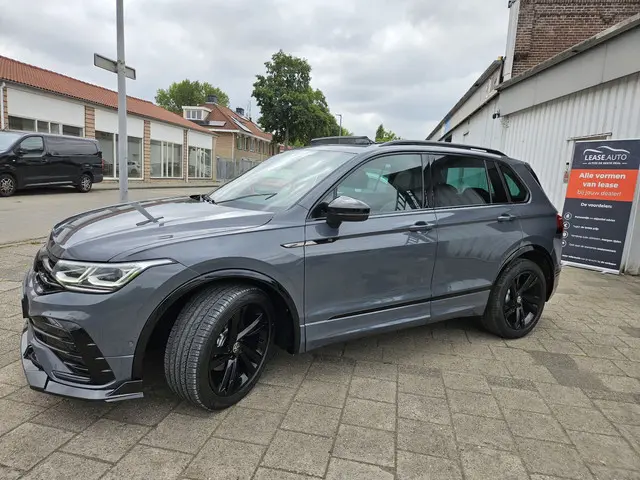 Volkswagen Tiguan 1.5 TSI R-Line 2023 Benzine 3