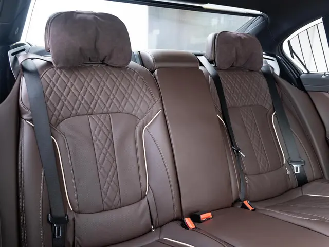 BMW 7 Serie Sedan 745e 2021 Hybride Benzine 11