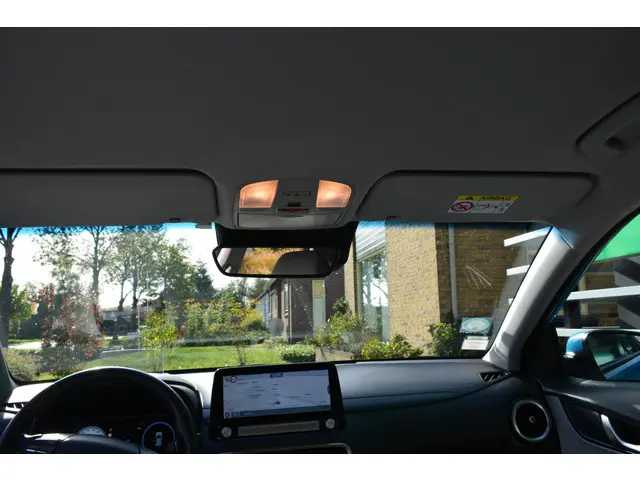 Hyundai Kona EV Premium 64 kWh 2021 Elektrisch 15