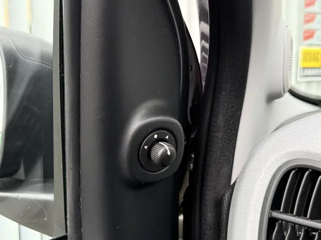 Fiat Panda 1.2 City Cross 2019 Benzine 27