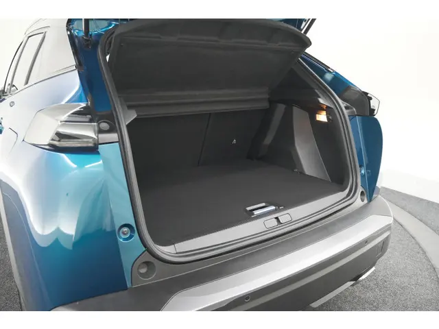 Peugeot 2008 Hybrid 145 e-DCS6 GT 2025 Hybride Benzine 59