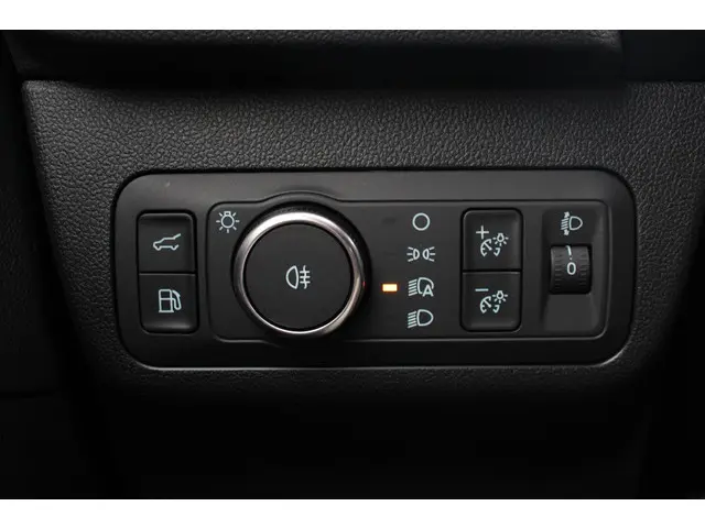 Ford Kuga 2.5 PHEV ST-Line X 2026 Hybride Benzine 16