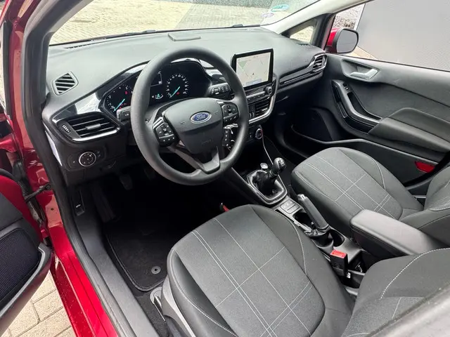 Ford Fiesta 1.1 Facelift / Navi / 72.000 km Nap!!!! 2019 Benzine 12