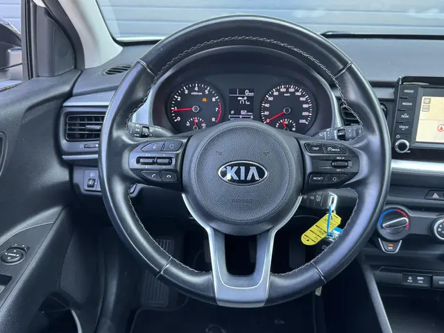 Kia Stonic 1.0 T-GDI DYNAMICLINE 2020 Benzine 6