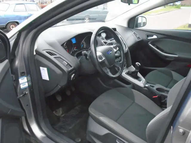 Ford Focus Wagon 1.0 EcoBoost Trend / AIRCO 2012 Benzine 10