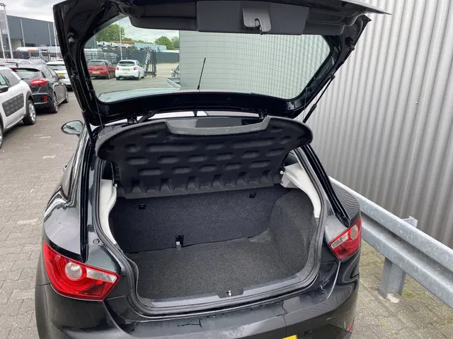 SEAT Ibiza SC 1.2 Entry 2015 Benzine 10