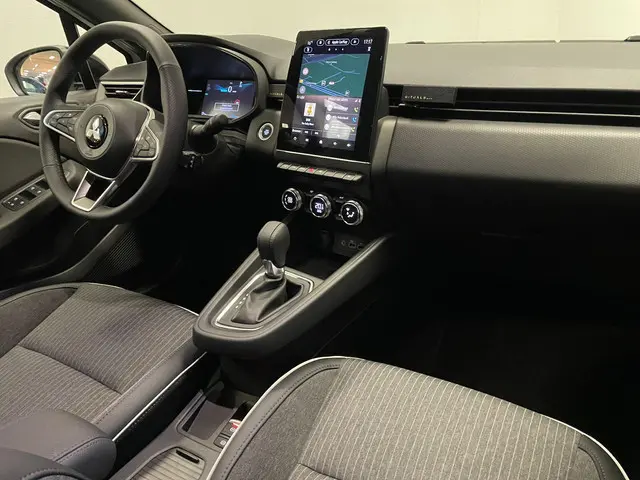Mitsubishi Colt 1.6 HEV Intense+ 2025 Hybride Benzine 11