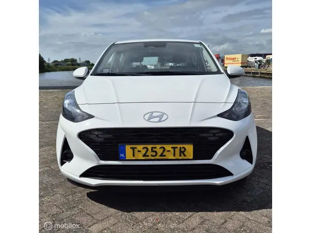 Hyundai i10 2
