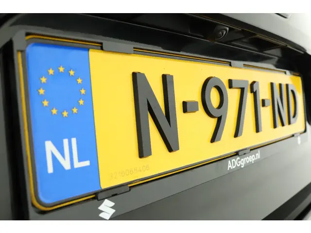 Suzuki Swace 1.8 Hybrid Select 2021 Hybride Benzine 41