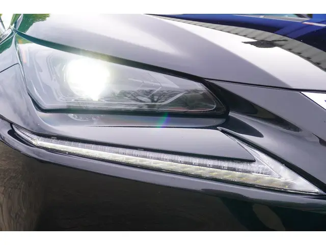 Lexus NX 300h AWD 2018 Hybride Benzine 10