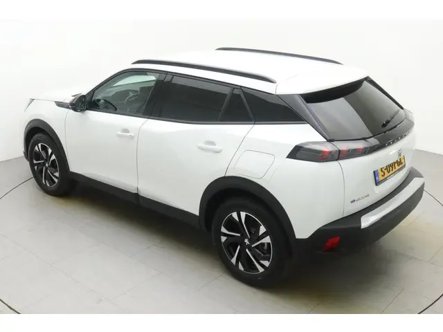 Peugeot e-2008 EV Allure Pack 50 kWh 2022 Elektrisch 4