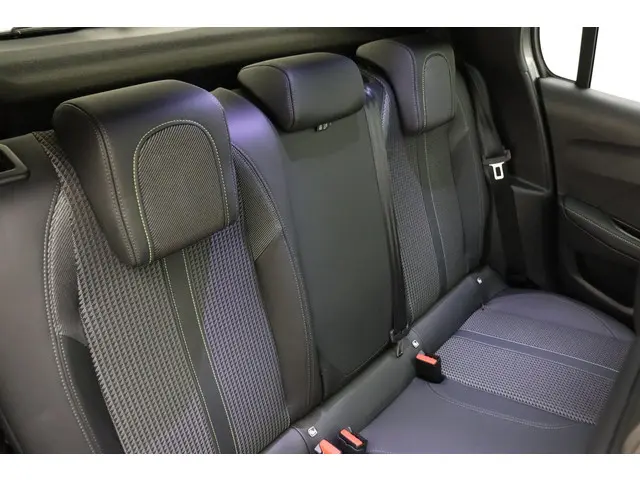 Peugeot 208 1.2 PureTech GT-Line 2020 Benzine 16