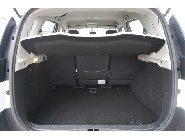 Renault Scénic Xmod 1.2 TCe Bose 2013 Benzine 24