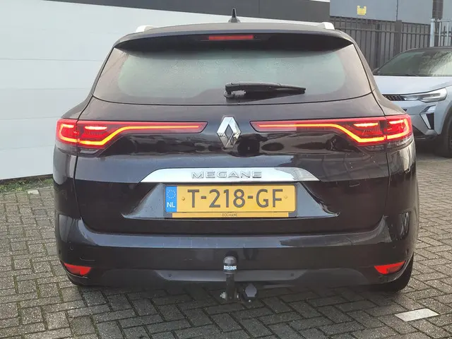 Renault Mégane Estate 1.3 TCe 140 Techno 2023 Benzine 19