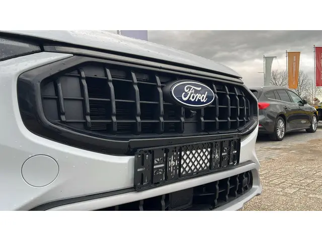 Ford Kuga 2.5 FHEV Active X 2024 Hybride Benzine 12