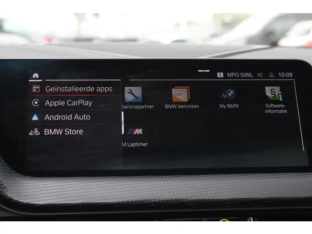 BMW 1 Serie 120i High Executive Edition 2021 Benzine 55