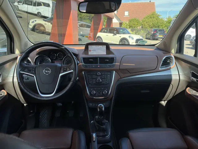 Opel Mokka 1.4 T Cosmo 4x4 2013 Benzine 9