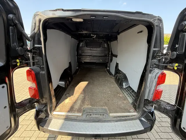 Opel Vivaro 2.0 CDTI 150PK EURO6 L3H1 2020 Diesel 11