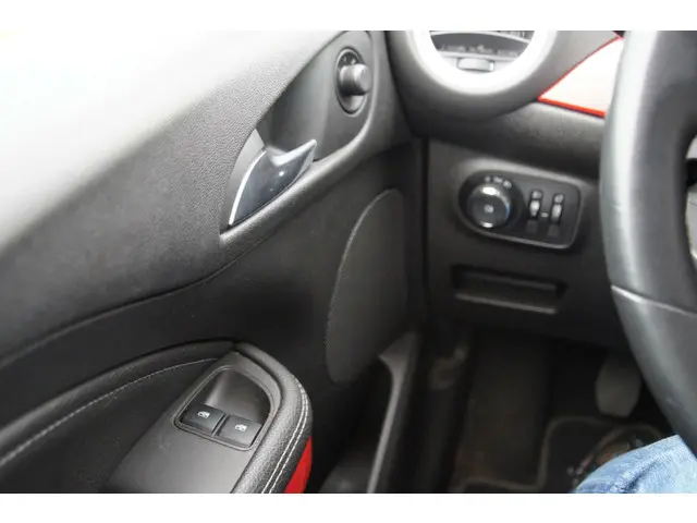 Opel ADAM 1.4 Slam Black Favourite 2014 Benzine 17