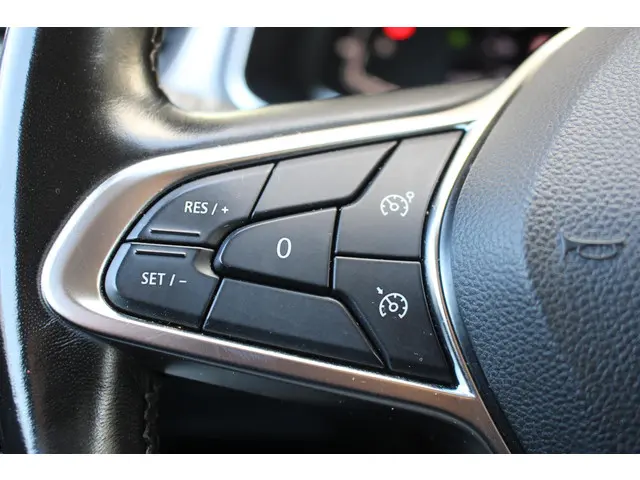 Renault Captur 1.0 TCe 100 Edition One 2020 Benzine 24