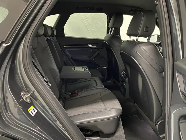 Audi Q5 45 TFSI quattro S edition 2019 Benzine 34