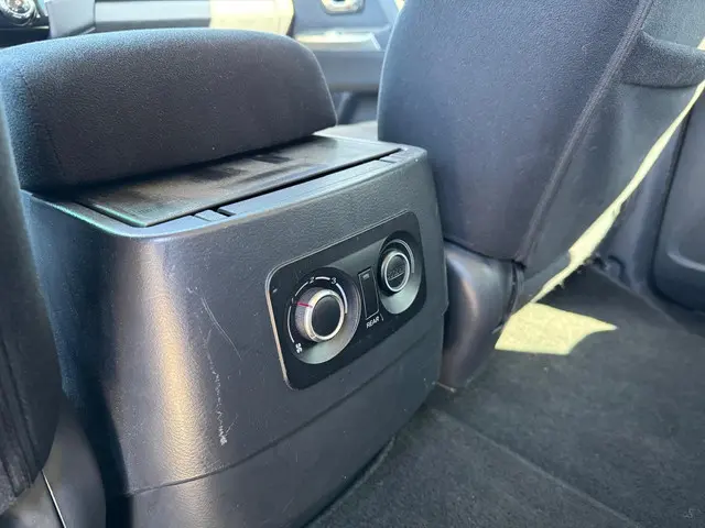 Mitsubishi Pajero 3.5 DI- Instyle 2016 Benzine 13