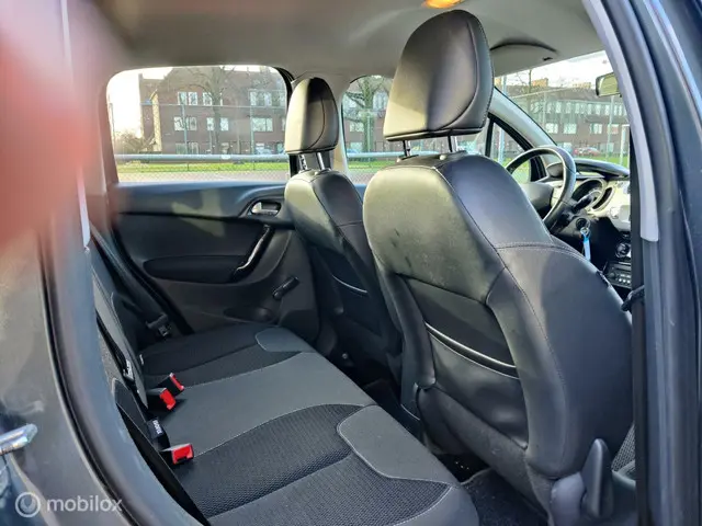 Citroën C3 1.2 VTi Tendance 2013 Benzine 12